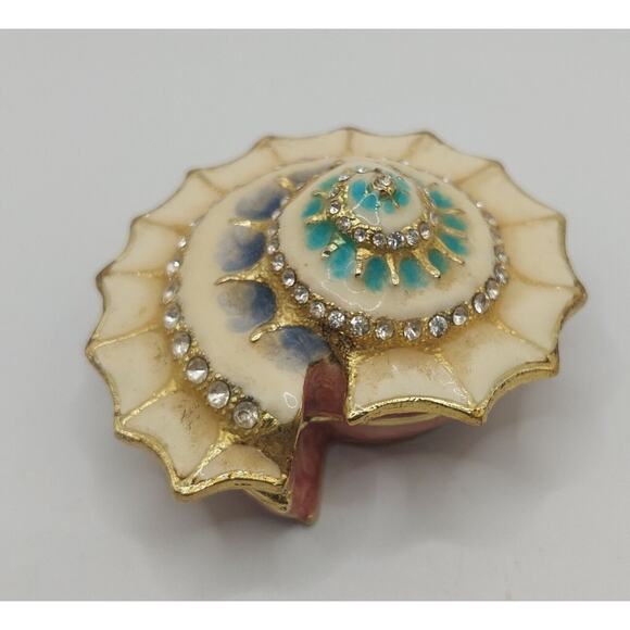 VINTAGE Conch Seashell Trinket Box Magnetic Closure With Rhinstones - Picture 1 of 3